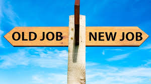 Reconversion Professionnelle après 40 Ans : L&rsquo;Audace de Tout Quitter pour une Nouvelle Vie.